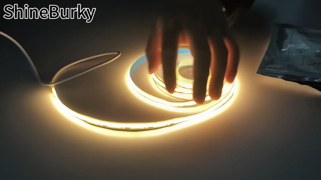 シャンデリア ティッシュBOX 電球色 USB電源供給タイプ 調光機能付き! シャンデリア ティッシュBOX 電球色 USB電源供給タイプ 調光機能