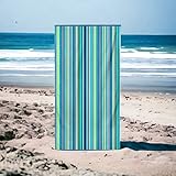⚠ Cuidado y Mantenimiento: Para garantizar la longevidad de nuestras toallas de playa de algodón de doble cara, te recomendamos lavarlas en agua fría antes de su primer uso y evitar el uso de blanqueadores y suavizantes. Para preservar la suavidad y la textura, es preferible secarlas al aire libre.
