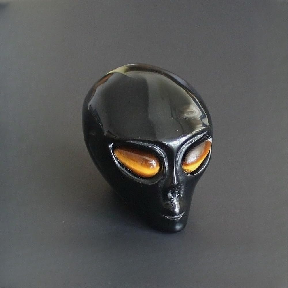 Crâne extraterrestre en œil de tigre sculpté main unique 5cm