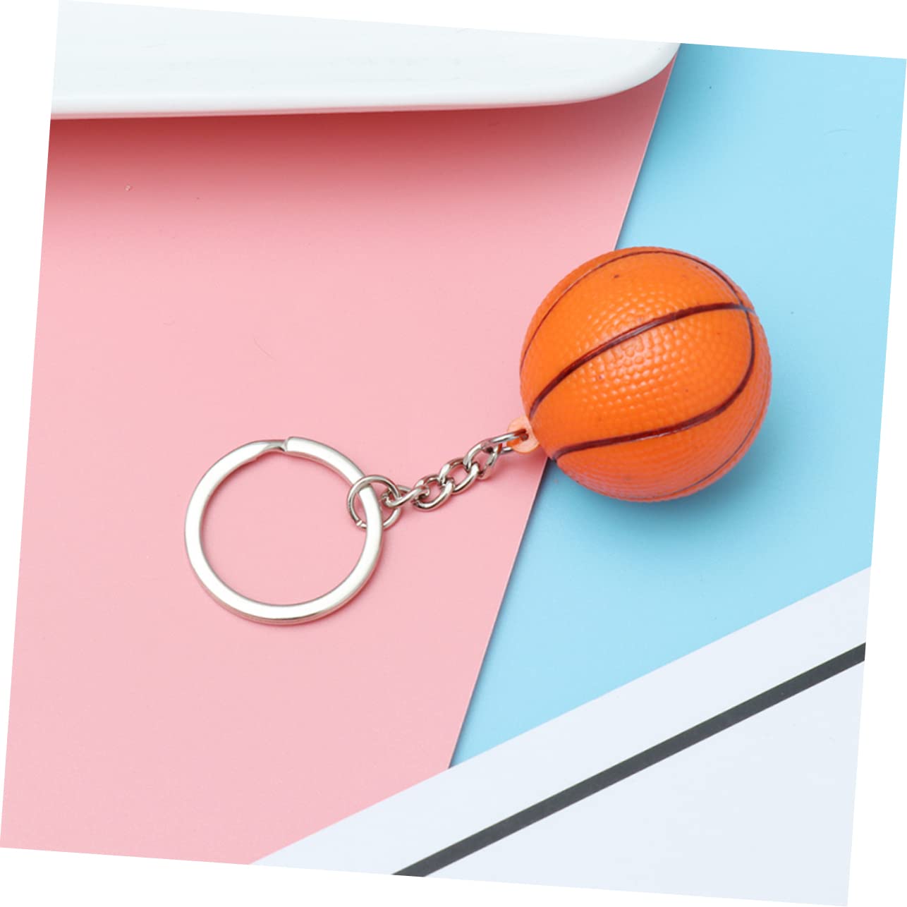 CLISPEED 20 Pz Portachiavi Sportivo La Festa di Basket Favorisce di Basket Portachiavi Mini con Palloni Sportivi Sportivi Souvenir Pu Bambino