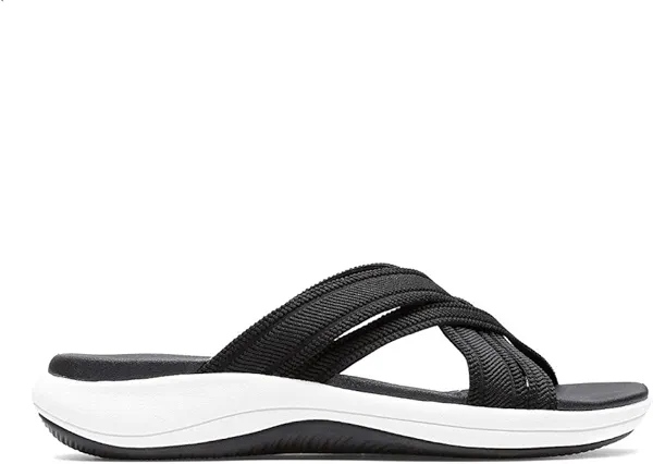 Clarks womens Roseville BayFlat Sandal