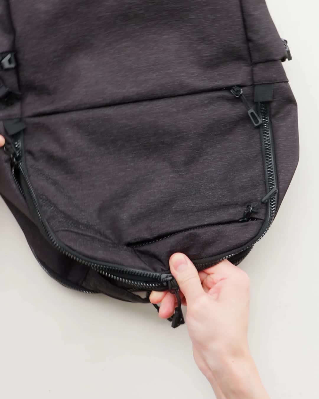 Amazon | [ミレー] ハイキングデイパック EXP 17 MIS0725 チャコール