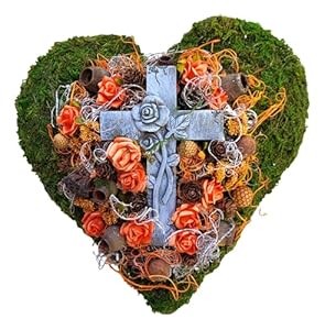 Der Kleine Dekoladen Moos Herz Grabgesteck mit Kreuz