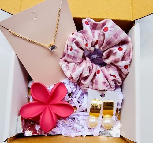 Image of Mini Green Hamper Accessories Set, Green Printed Pattern Scrunchie, Beaded Bracelet, Trendy Flower clips, and Hair Pins (Gift Hamper 03)