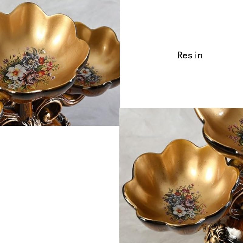 Piatto da frutta europeo in resina. Il tavolino presenta un
