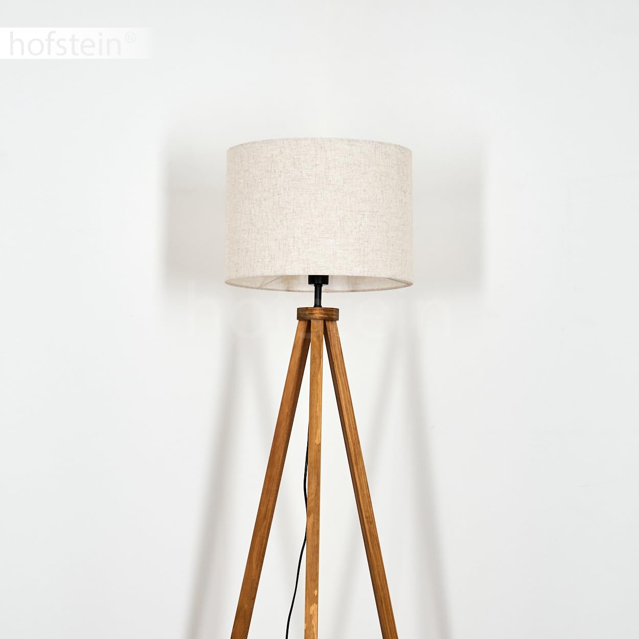 Stehleuchte Bassagoda, Stehlampe aus Holz/Stoff in Naturfarben/Beige, Leuchte im skandinavischen Design mit rundem Schirm (Ø 40 cm) u. Fußschalter, Höhe 154 cm, 1 x E27, ohne Leuchtmittel