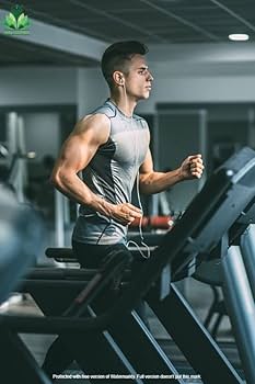 Men jamoat joylarida onanizm qilishni yaxshi koraman. Jum ichida mushuk yosh video