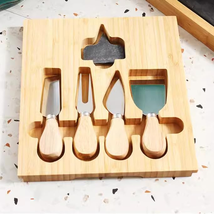 Plateau à Fromage, Plateau à Fromage en Bambou, Ensemble de Quatre pièces de Planches à Fromage en Bois avec Craie et Couteaux,Natural