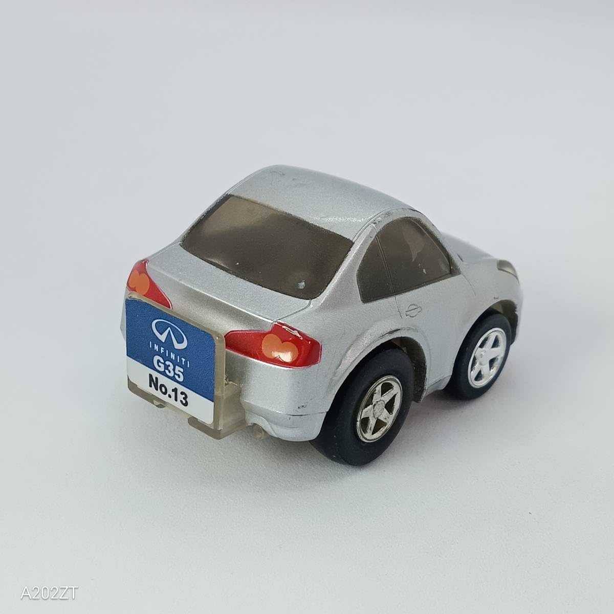 Amazon.co.jp: Choro-Q Nissan Infinity Skyline G35 Silver (Q02977