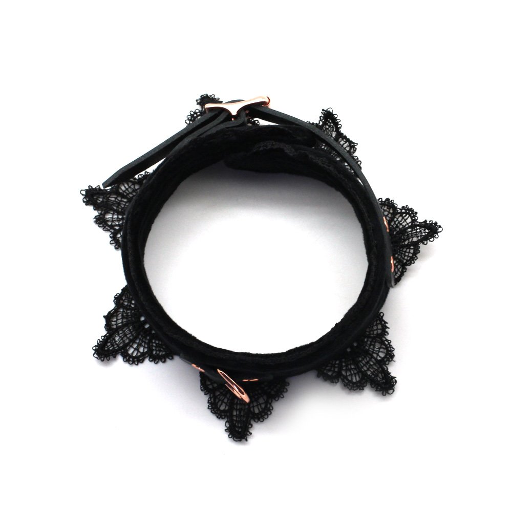 SMspade Collar de Cuero con Correa Kit Gargantilla de Encaje de Cuero con Plomo Conjunto para Mujer, Encaje Negro