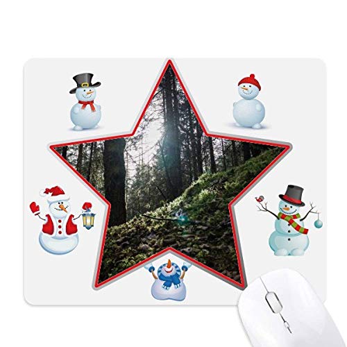 Tapis de souris paysage vert foncé bonhomme de neige étoile féerique