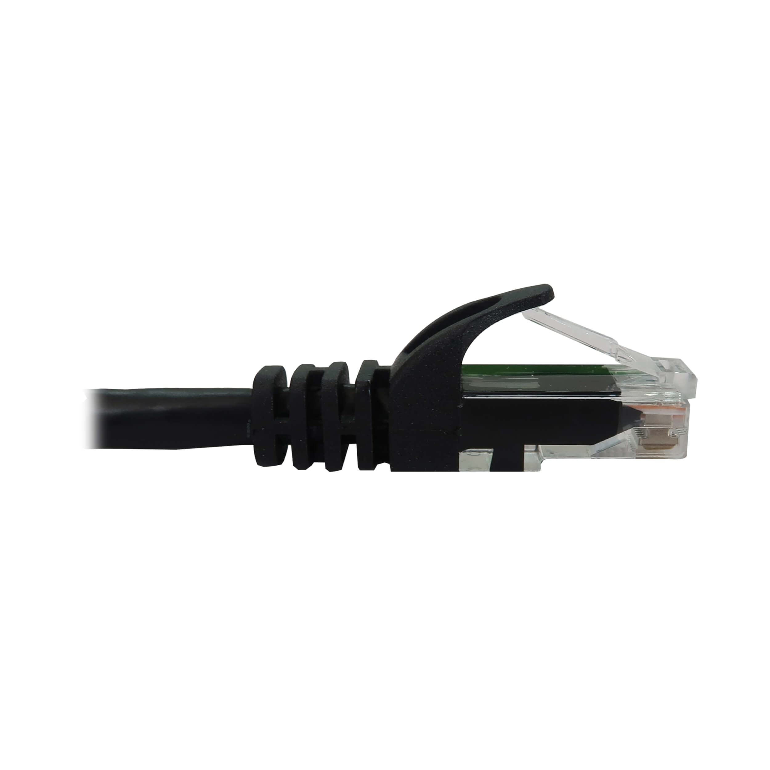 Tripp Lite Cavo Ethernet Cat6a 10G, cavo patch di rete UTP modellato antigroviglio (RJ45 M/M), nero, 1,5 metri, garanzia del produttore (N261-050-BK)