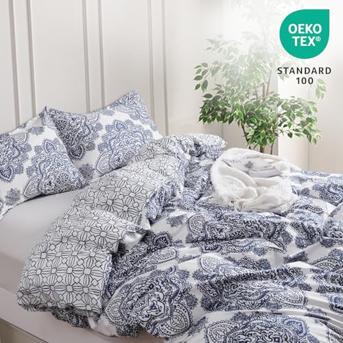 PHF Ultra Soft Paisley Duvet Cover Queen Size, Printed Bedding Set 3 Pieces, Comfy Farmhouse Pattern Duvet Cover Set with 2 Pillow Shams, Zipper Closure and 8 Ties, 90"x90", Royal Blue & White by PHF - Used condition - Image 4