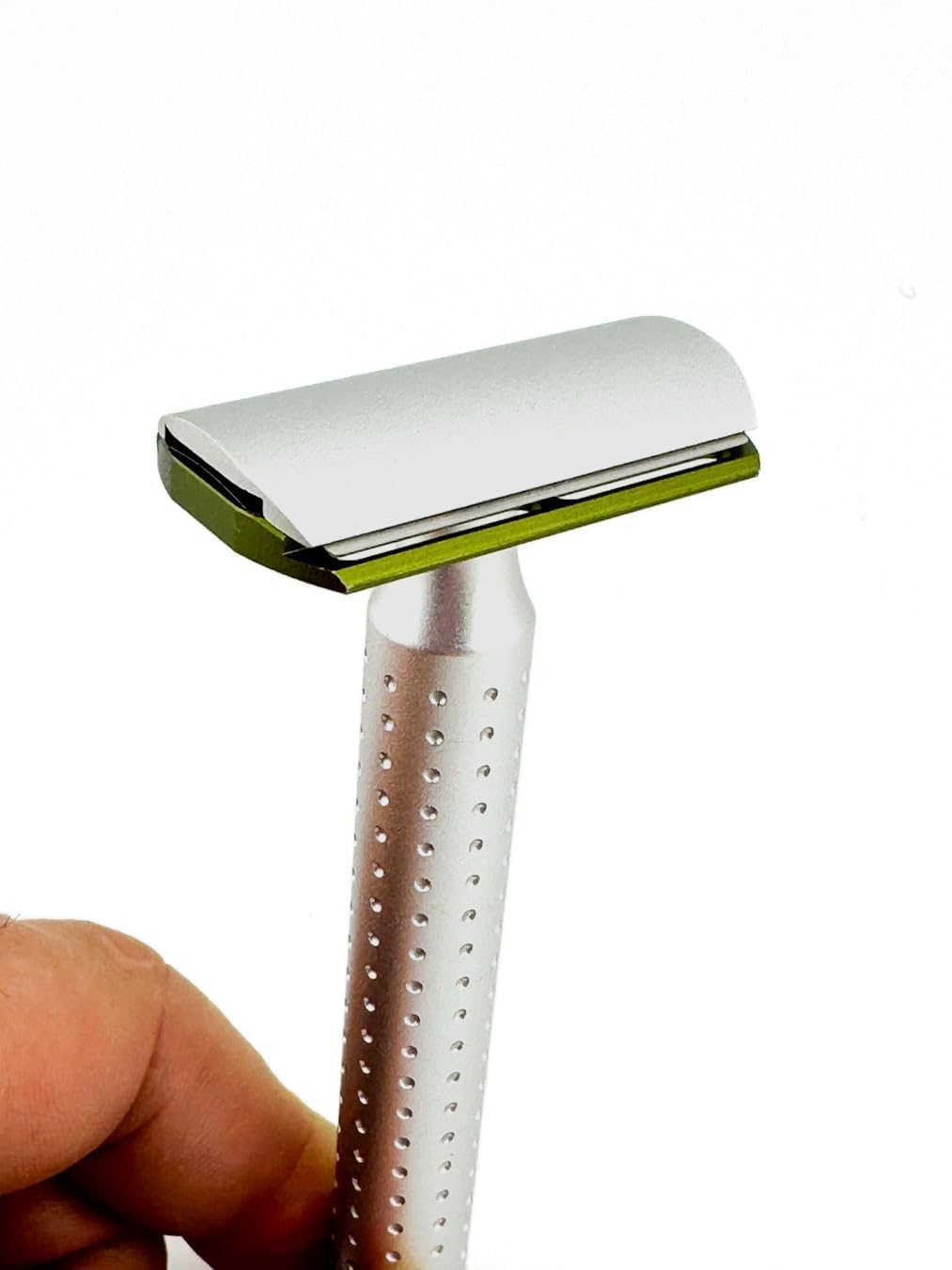 Parker Safety Razor AeroShave XL rasoio di sicurezza a doppio taglio in alluminio CNC con manico lungo e 5 lame. Esposizione precisa della lama per una rasatura confortevole. Per uomini e donne