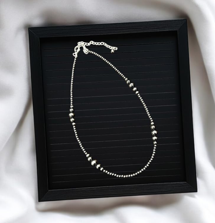 Minimalist Navajo Navajo Beaded Necklace – Graduated Navajo beads 7356883