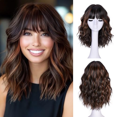 CURLCRAZY Short Wavy Wig with Bangs for Women Curly Wigs Natural Wavy Synthetic Wigs for Daily Party Cosplay(Brown Highlight)