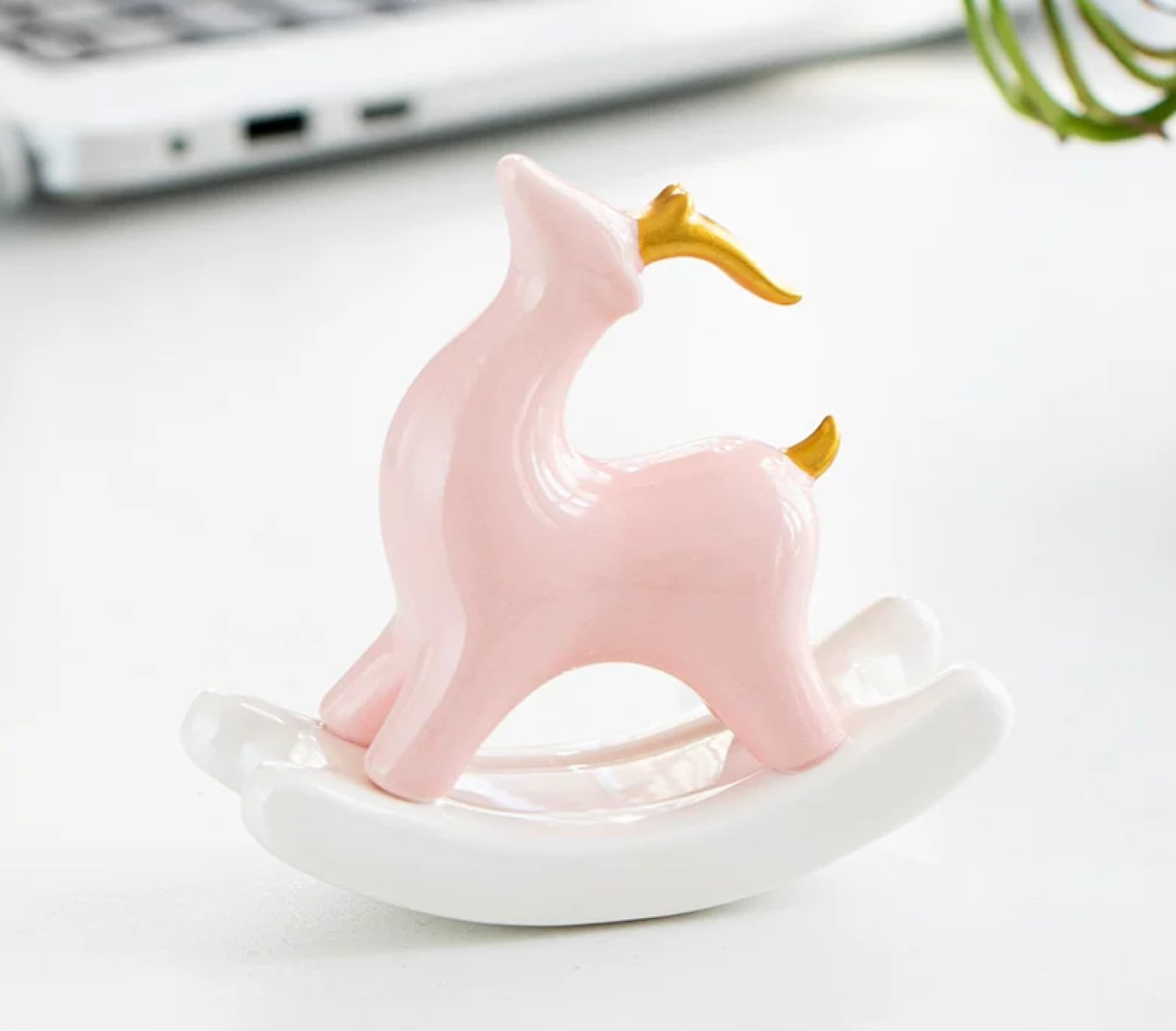 DECRZPB Ceramic Ornament Pink rocking reindeer Figurine Animal Handcrafted Sculpture Arts Home Office Desktop Decor Gift