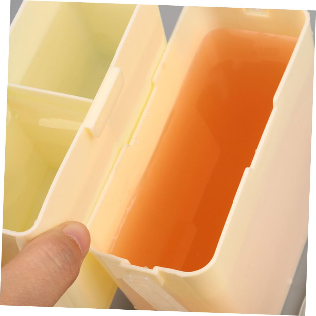 IWOWHERO Painting Brush Washer Plastic Paint Brush Holder Brush Watercolor Brush Bucket Multi-Function Pen Wash Bucket