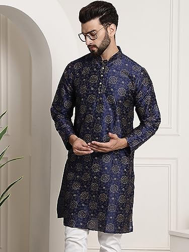 Image of SOJANYA Men's Silk Blend Kurta with Paisley Design