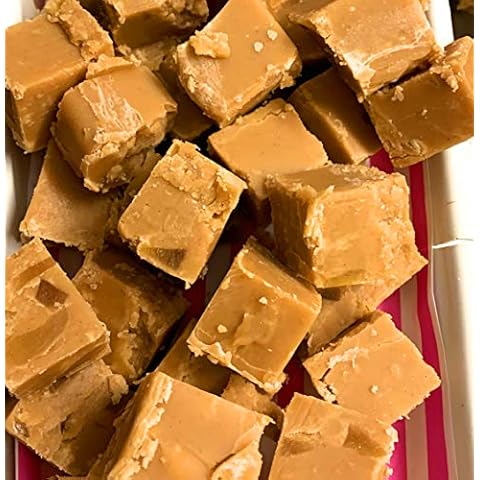 Devon Clotted Cream Fudge (Maple & Walnut, 250g) Cover