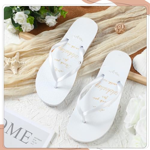 48 Pairs White Gold Wedding Flip Flops for Guests 4 Size Wedding Slippers Bulk Thank You White Sandals Party Favor for Guest Women Men Bridal Shower Game Beach Pool Party Reception Gifts4