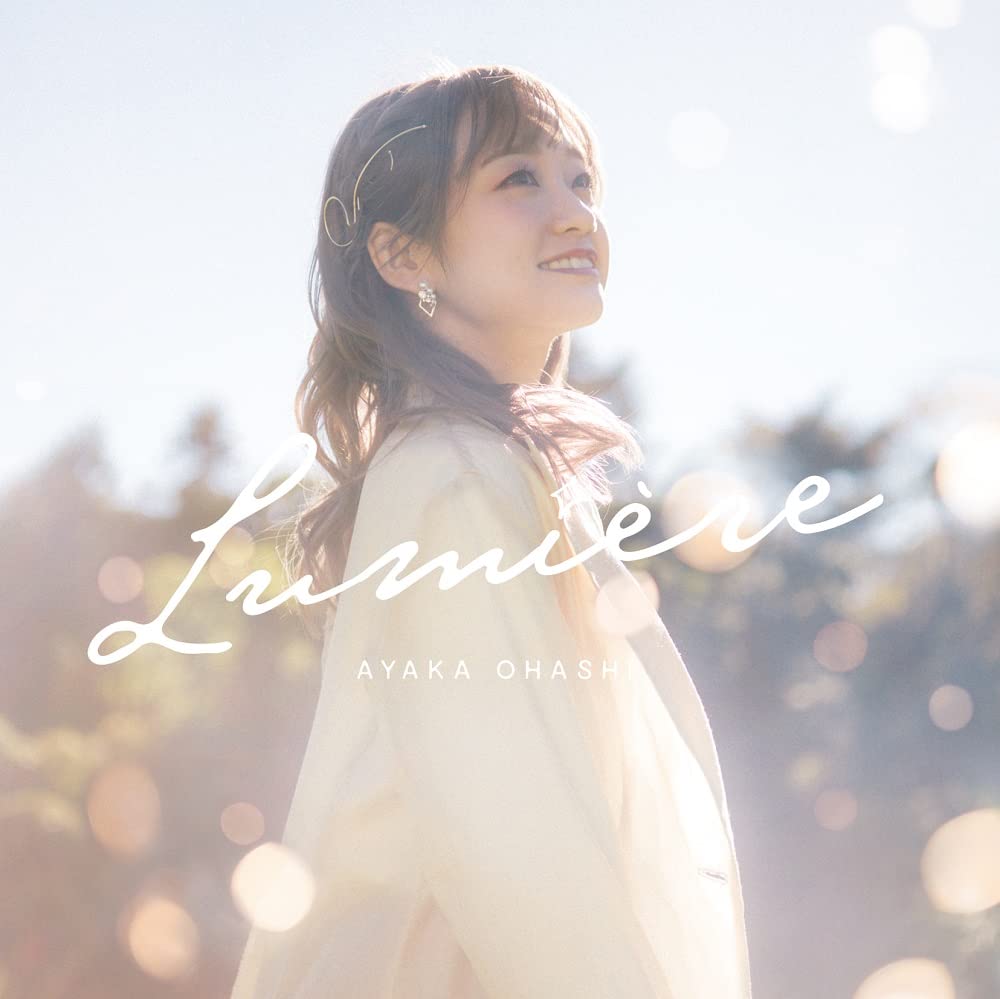 Escucha las versiones acústicas de Ayaka Ohashi Lumière en CD 3