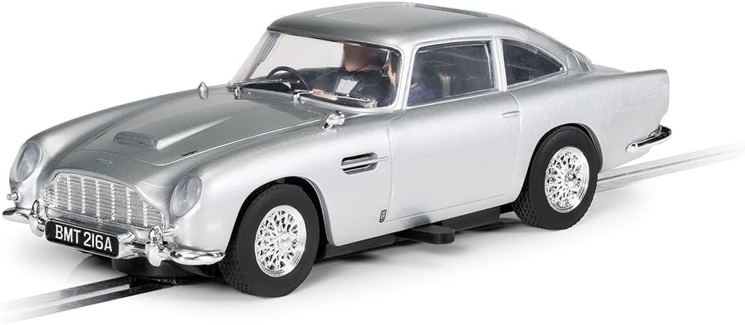 Cars - C4436 James Bond Aston Martin DB5 - 'Goldfinger' - Toy Slot Car for use with Race Tracks and Set - Small Kids Gift Ideas for Boy/Girl Ages 5+, Scalextric Accessories