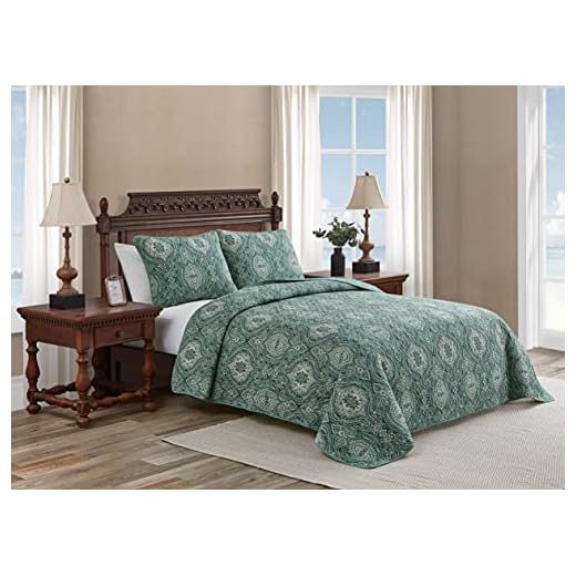 Tommy Bahama Home Quilt Set Reversible Cotton Bedding with Matching Shams, All Season Home Decor, King, Turtle Cove Green