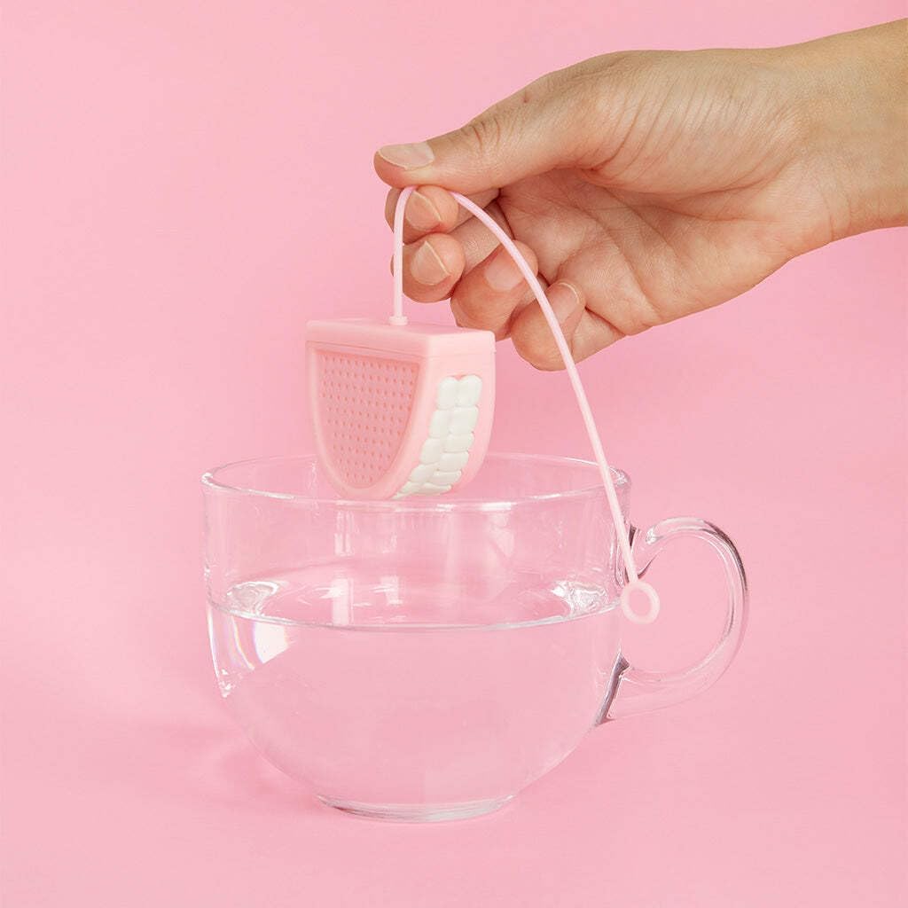 Balvi TEAth Tea Infuser - Silicone - Pink - Denture Shaped - 1 Count image 2