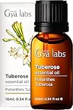 NUESTRO ACEITE DE TUBEROSA ESTÁ DISEÑADO COMO UNA HERRAMIENTA DE CURACIÓN PARA LA MENTE Y EL CUERPO. Las flores de tuberosa son una parte vital de las bodas hawaianas tradicionales, donde estas flores se entremezclan con las flores de Plumeria para crear una guirnalda de bodas elegante, rica, exquisita y aromática. Aparte de su simbolismo, los beneficios del nardo son numerosos, y es por eso que hemos elaborado este increíble producto que no te defraudará.
