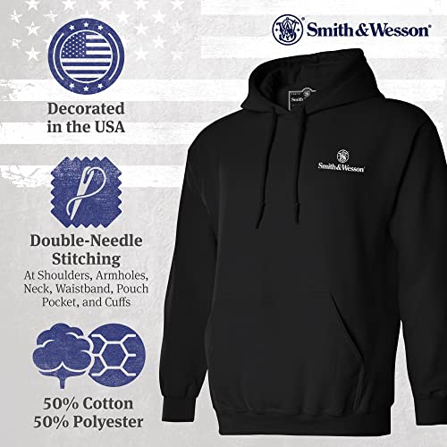 Smith and Wesson Men’s Circle Emblem Long Sleeve Cotton Hooded Sweatshirt3