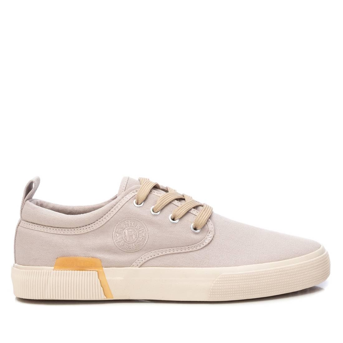 REFRESH - Zapatilla Hombre Beige - Calzado Cómodo y Versátil - Moda Casual - Modelo 17169903 (Talla 44)