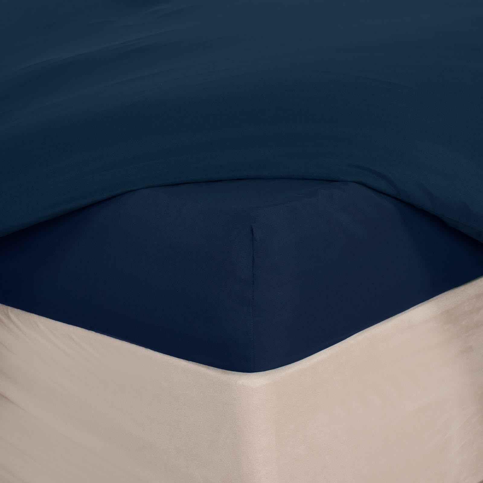 Brentfords Bedding Double Fitted Sheets 2 Pack Navy, Easy Care Soft Microfibre Fabric Deep Pocket 12 Inch (30) Bed Sheet Shrinkage and Fade Resistant Fitted Bed Sheets Double, 137 x 190cm — image 1