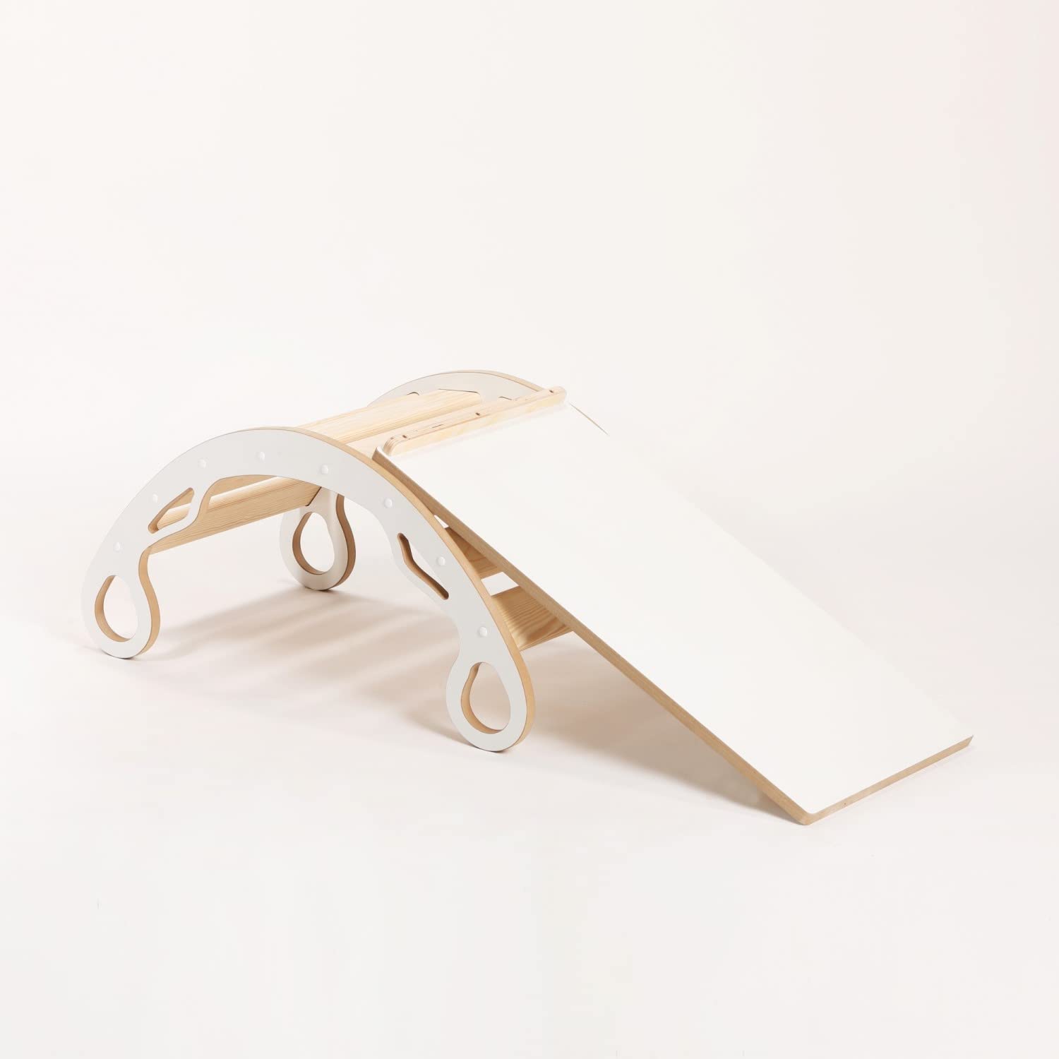 Zofia Kletterbogen mit Kissen und Rutsche für Kinder Klettergerüst Indoor MDF (Jeansfarbe, 75x41x36 cm)