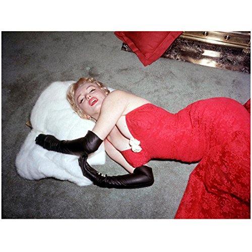 Marilyn Monroe Laying on Floor Resting on Fur in Red 8 x 10 Inch Photo at  Amazon's Entertainment Collectibles Store