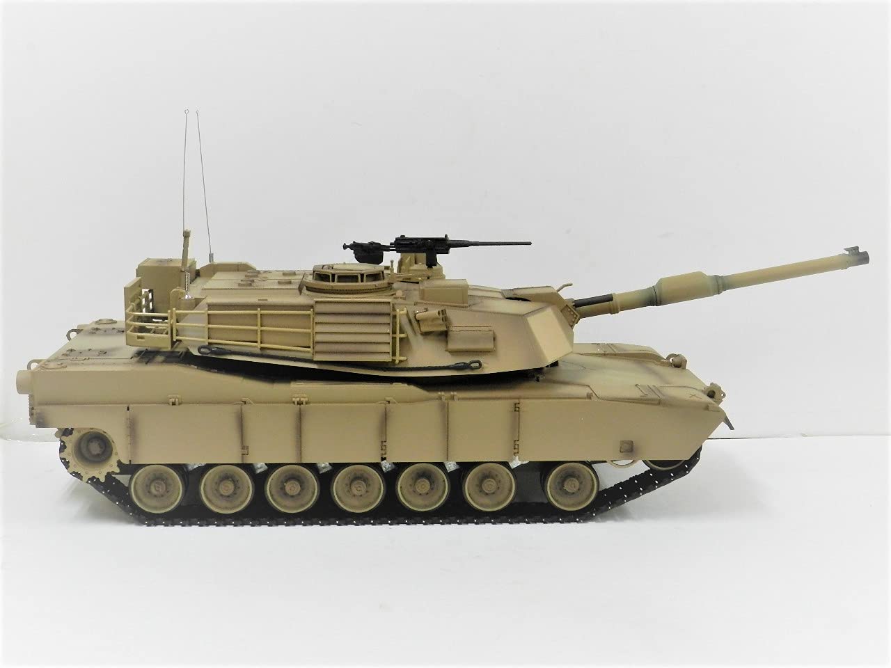 東京マルイ　 M1A2 ABRAMS 1/24 エイブラムス　ラジコン　戦車 Amazon.co.jp: HENGLONGラジコン戦車 1:16 M1A2エイブラムス主力戦車