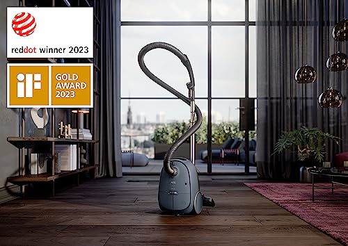 AEG CLEAN 6000 Staubsauger mit Beutel, Hohe Saugleistung, inkl. Zusatzdüsen, 50% Recyclingkunststoff, Ideal für Haustierbesitzer, Reinigen von Polstern, 12 m Kabel, 850 W, Blau, AB61C2DB