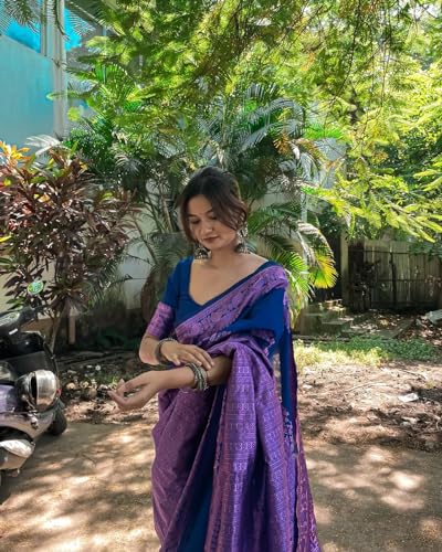 Image of Flosive Women's Kanjivaram Silk Saree With Beautiful Blouse With Zari Border
