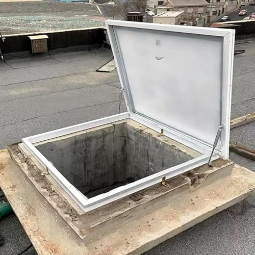 Puerta de 80 x 85 cm con mango e interruptor para resolver accesos a sótanos 8
