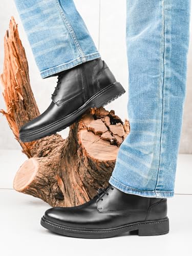 Image of Carlton London Men's Urban Explorer Lace-up Leather Boots