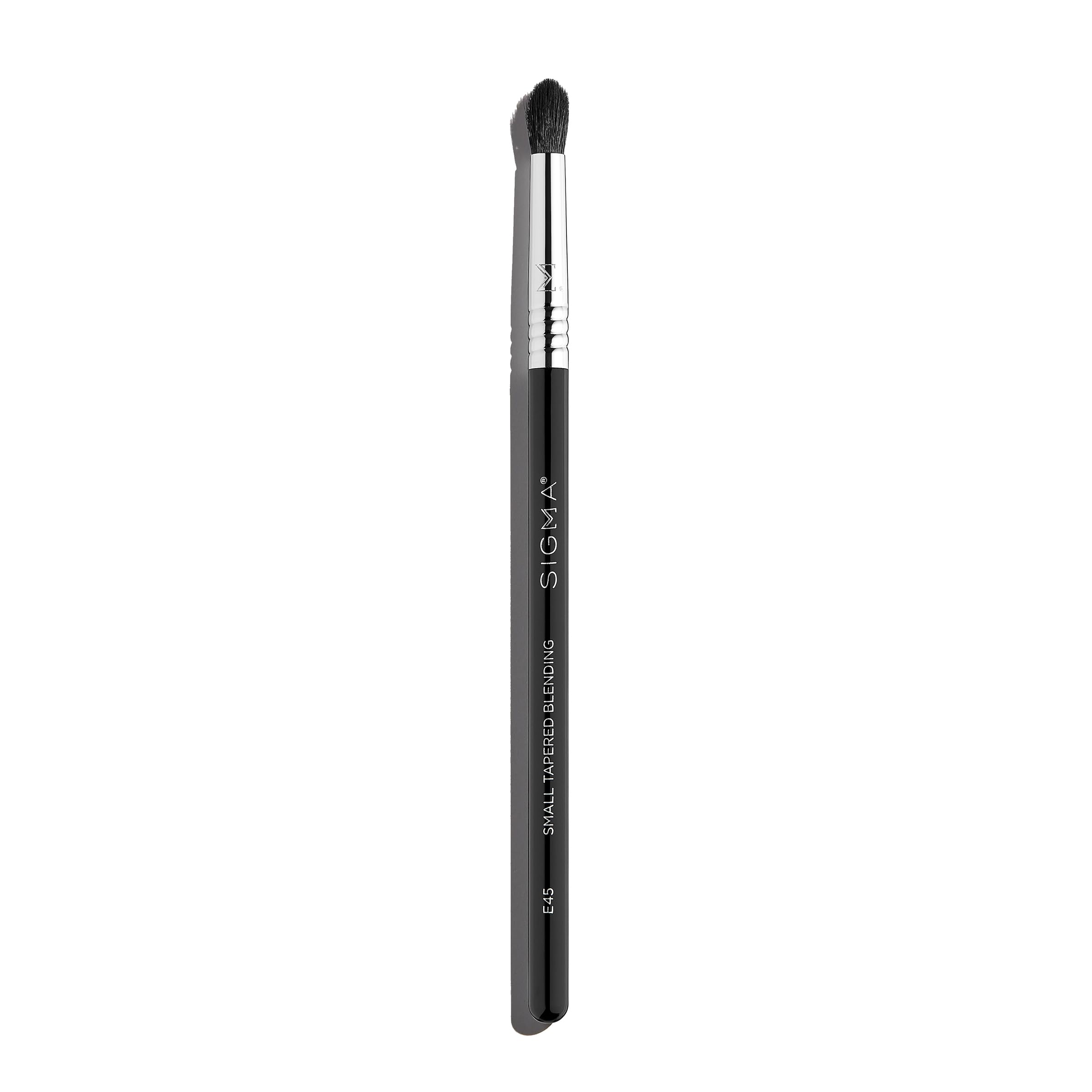 Sigma Beauty E45 Blending Brush mit abgewinkelter Öffnung - weiche und feine Synthetikborsten, für Augen-Make-up und Lidschattenkonturierung - Werkzeuge für die kosmetische Anwendung, spitze Spitze
