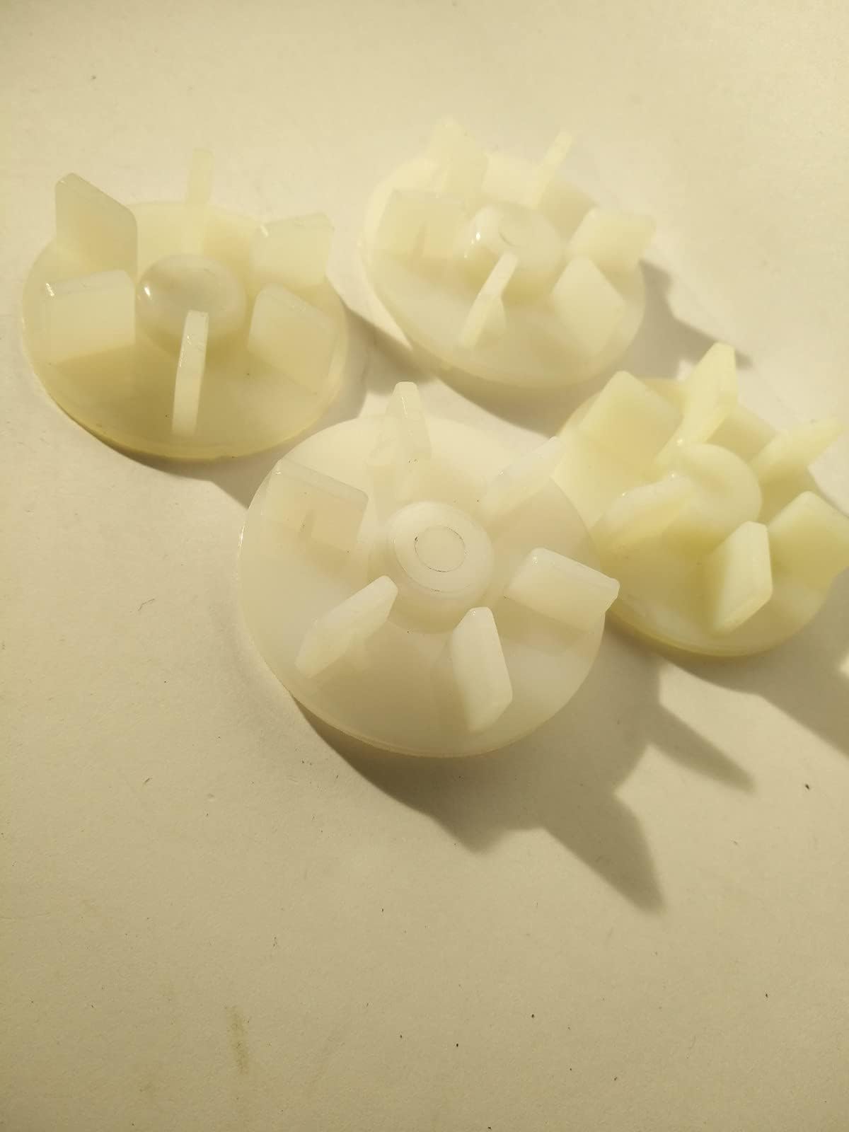Old Magazine Mixer Grinder Heavy Nylon Coupler Motor and Jar - 6 Teeth (White, Pack of 4)