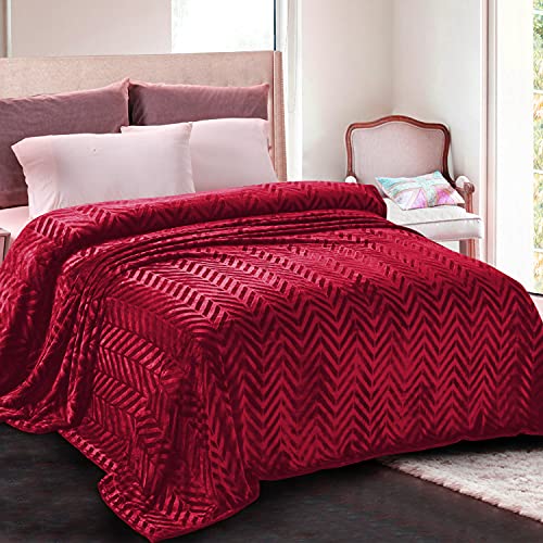 Whale Flotilla Couverture Polaire à Chevrons, 230 x270 cm, Plaid Jeté de Canapé, Couverture en Flanelle Douce Chaude pour Lit, Rouge