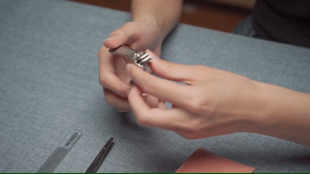 MR.GREEN Maniküre-Pediküre-Set 3-teiliges, Edelstahl-Nagelknipser-Set mit Nail clipper, Glasnagelfeile, Pinzette, Pink… – Bild 8