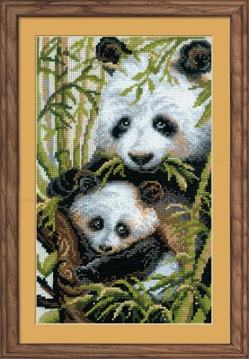 RIOLIS 1159 - Panda with Young - Counted Cross Stitch Kit 8Â¾" x 15" Zweigart 10 ct. Flaxen AIDA 15 Colors