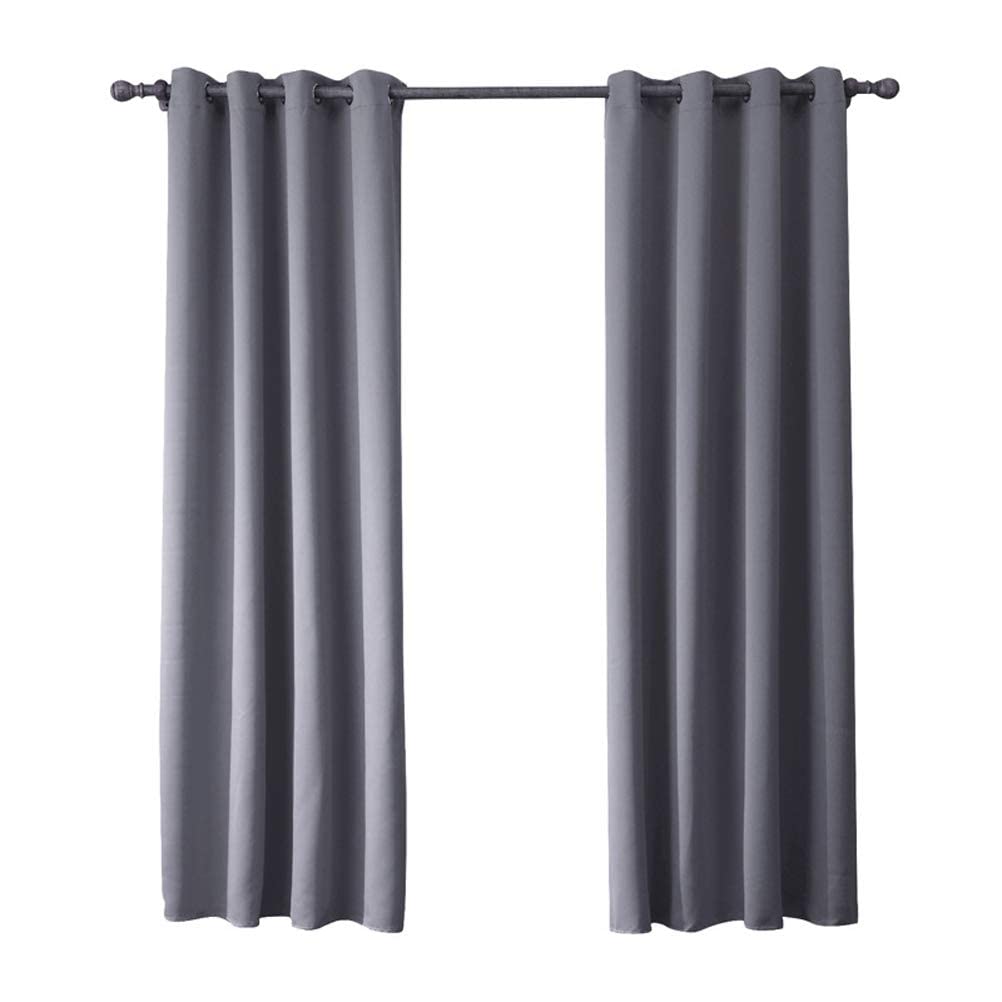 Rideaux de fenêtre gris occultants occultant la chambre pour des nuits paisibles