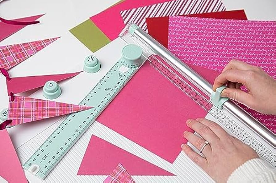 知育玩具 Score Tray Amazon.com: Sizzix Scoring Board & Trimmer (30cm x 30cm