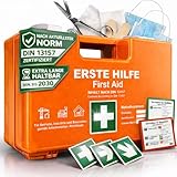 HELDENWERK® Erste Hilfe Kasten Version 2026 [DIN 13157:2021] inkl. Wandhalterung, 5x Aufkleber & Plombe – Verbandskasten für Betrieb, Gastronomie, Büro & Haushalt – Sanitätskasten - Erste Hilfe Set
