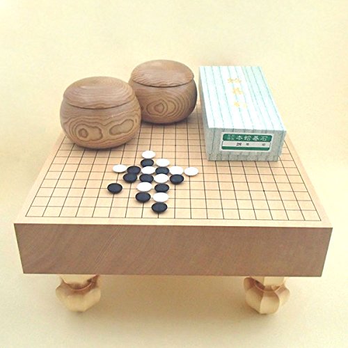 囲碁セット　木製・貝石製 Amazon | 囲碁セット 新かや3寸足付碁盤竹と蛤碁石徳用28号・木製栗