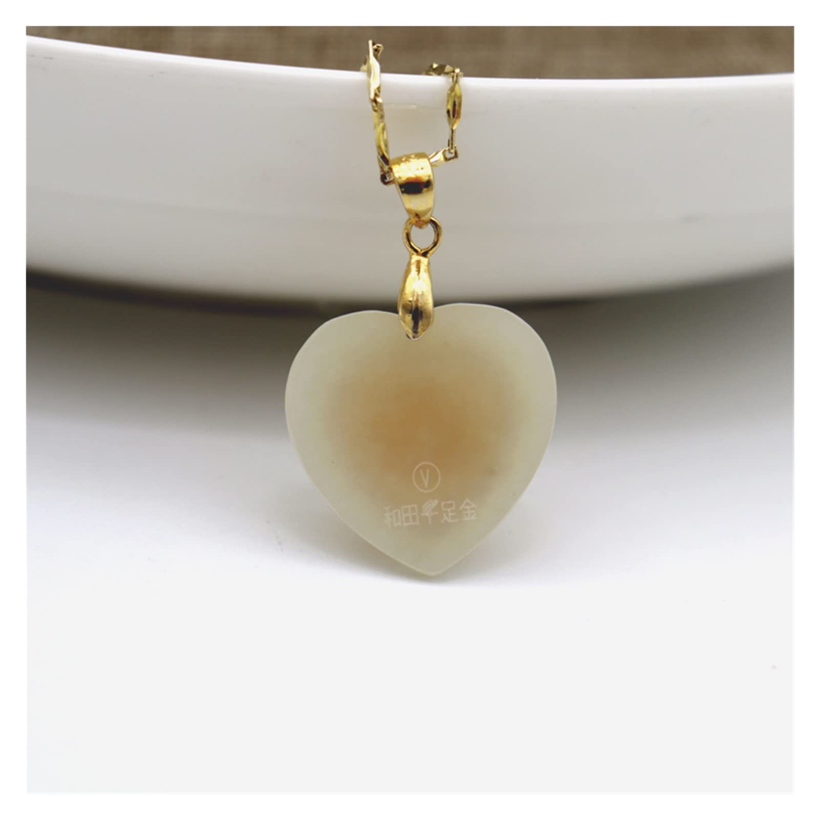 Amazon Com Vogue Design Men Women Necklace 24k Gold Heart Rose Flower Hetian Jade Pendants For Couple Lovers Jewelry Ward Off Evil Spirits Money Drawing Wealth Fortune Lucky Color White Clothing
